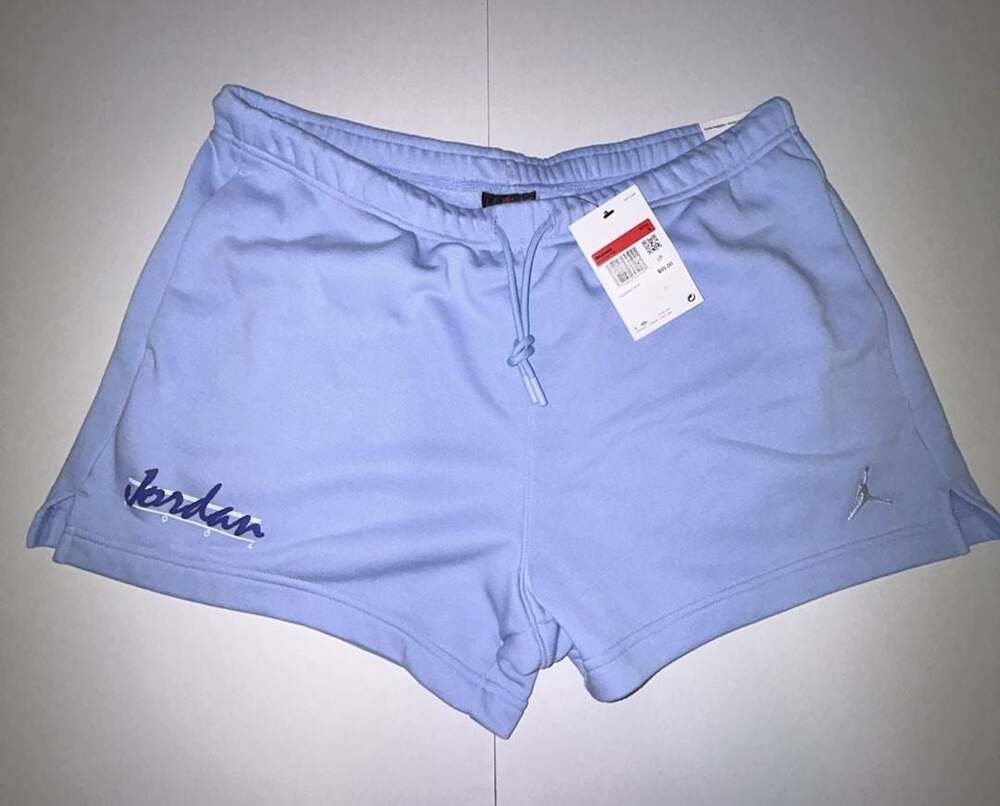 Jordan Essentials Women's Brooklyn Fleece Shorts in Hydrogen Blue